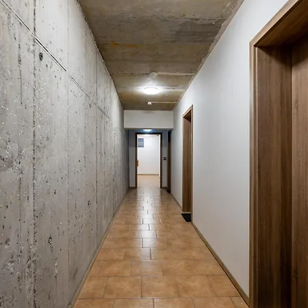 Appartement Brand New Penthouse #34 Near Center With Free Parking